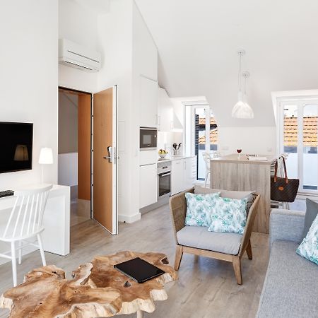 Hello Lisbon Teatro Nacional Apartments ภายนอก รูปภาพ